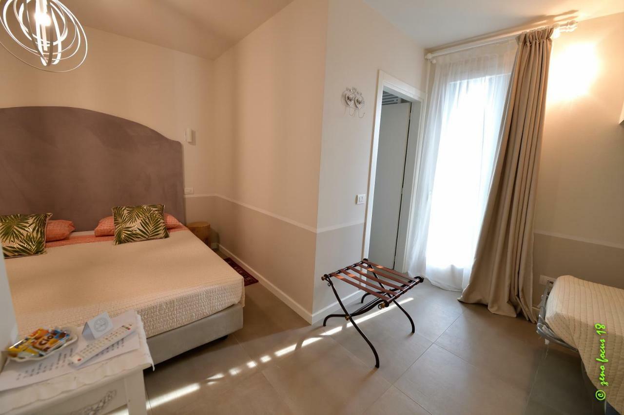 Spagnoi Rooms Castelnuovo del Garda Bagian luar foto
