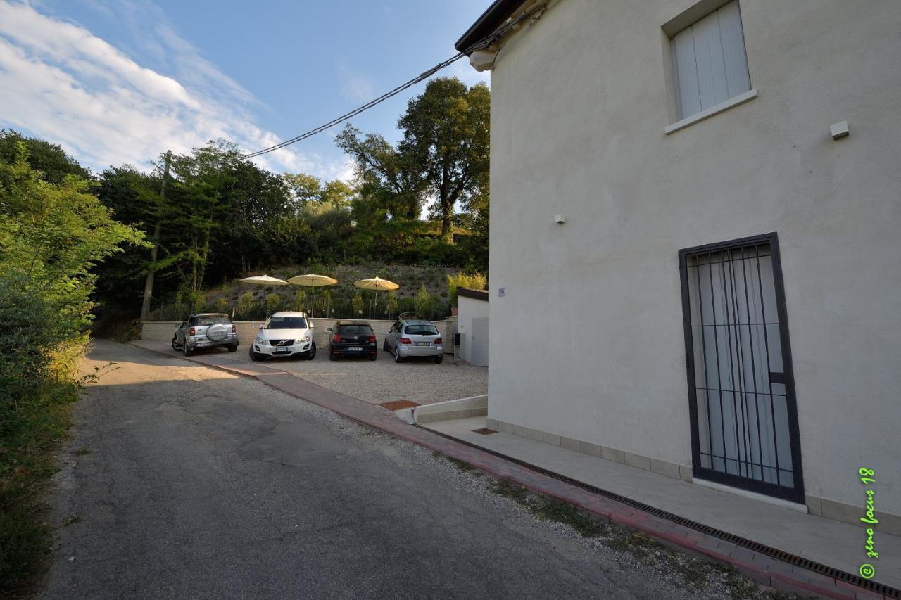 Spagnoi Rooms Castelnuovo del Garda Bagian luar foto